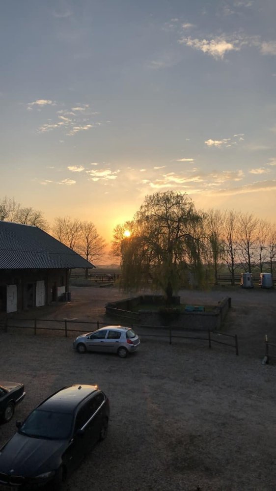 Aire camping-car  Dury (62156) - Photo 1